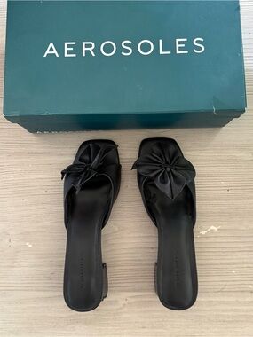 AEROSOLES Black Bow Slip-On Heels